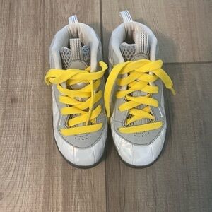 Nike Little Posite One Mid Rainbow Pixel with Yellow Laces Unisex Size 8c